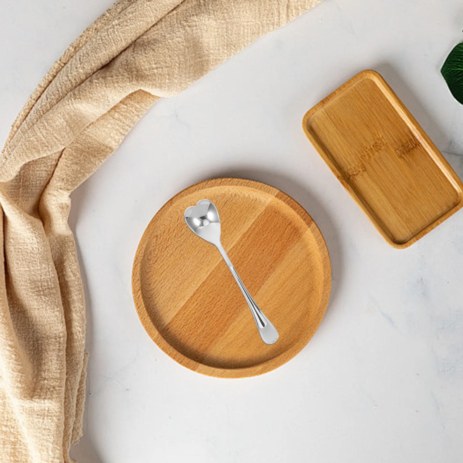 

6 шт., ложки в форме сердца из нержавеющей стали, милые мини-ложки для кофейных десертов, эффективные длинные ручки для перемешивания для горячих напитков