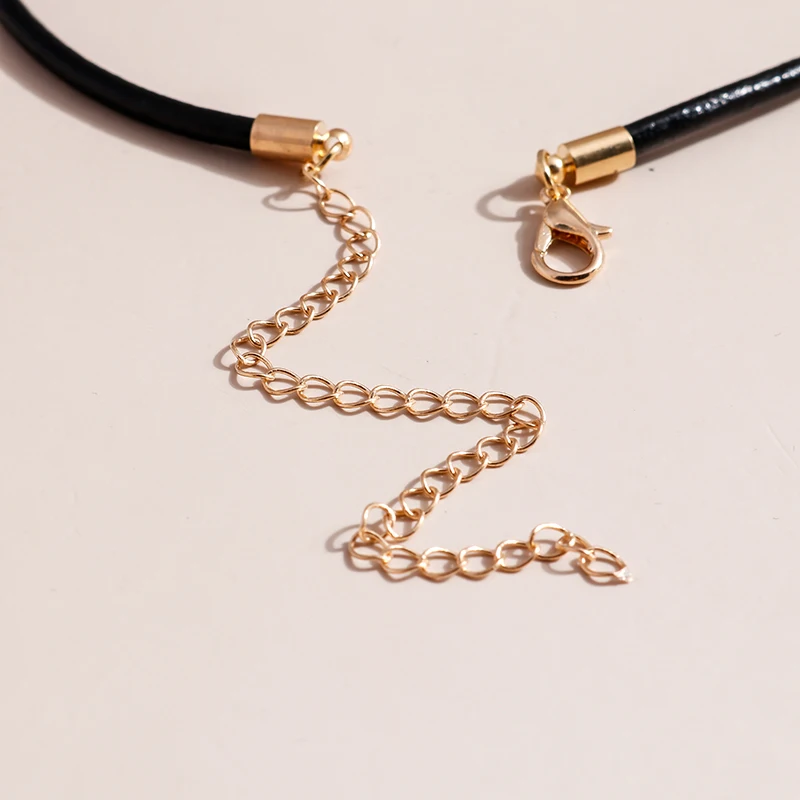 Gotischer Stil, schwarzes Seil, Damen-Halskette, Choker, Seil-Halsketten, goldfarbene Perlen, Goth-Schmuck, Halsband für Mädchen, Kpop-Chocker – Detail 6
