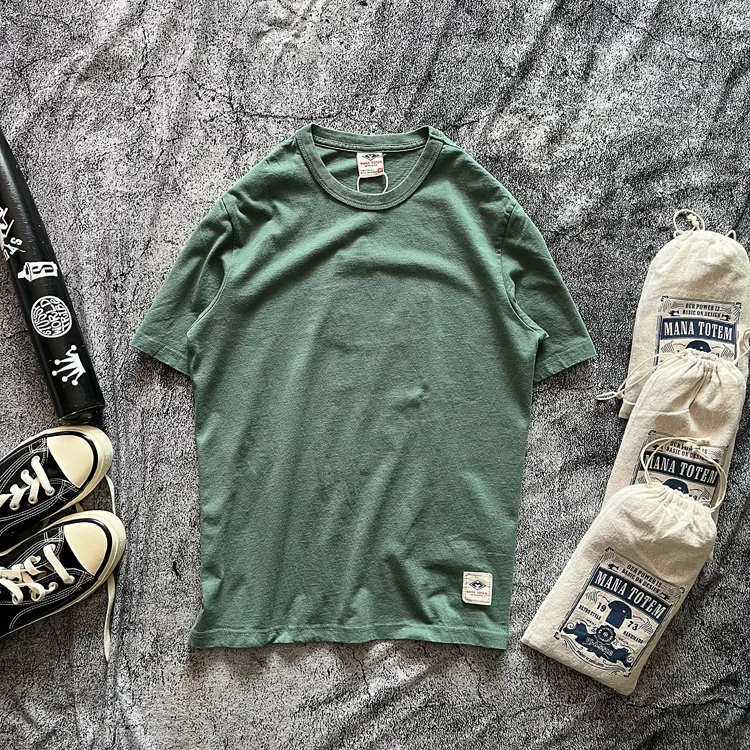 Gray green
