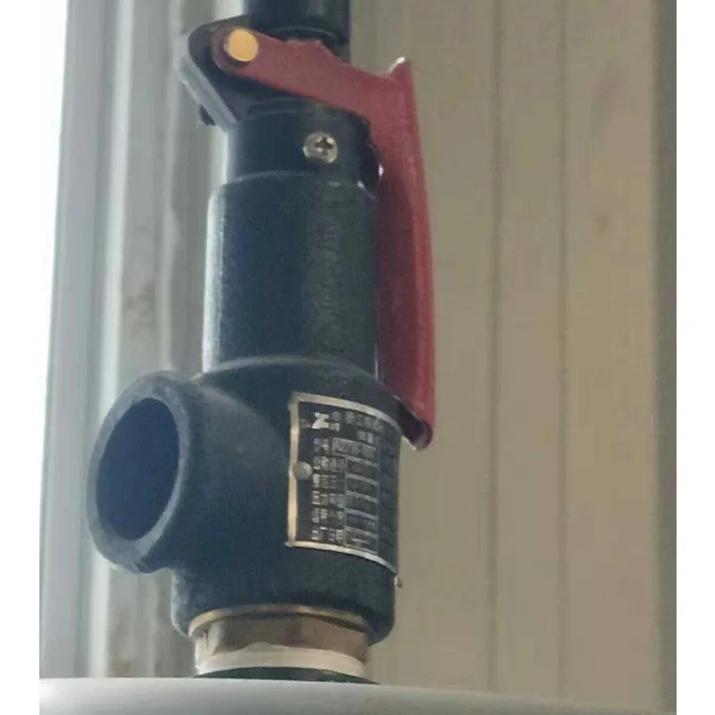 

A27W-10T/16T Fuyu Safety Valve Yanfeng Spring Safety Valve Super Super Savings Tank Safety Relief Valve