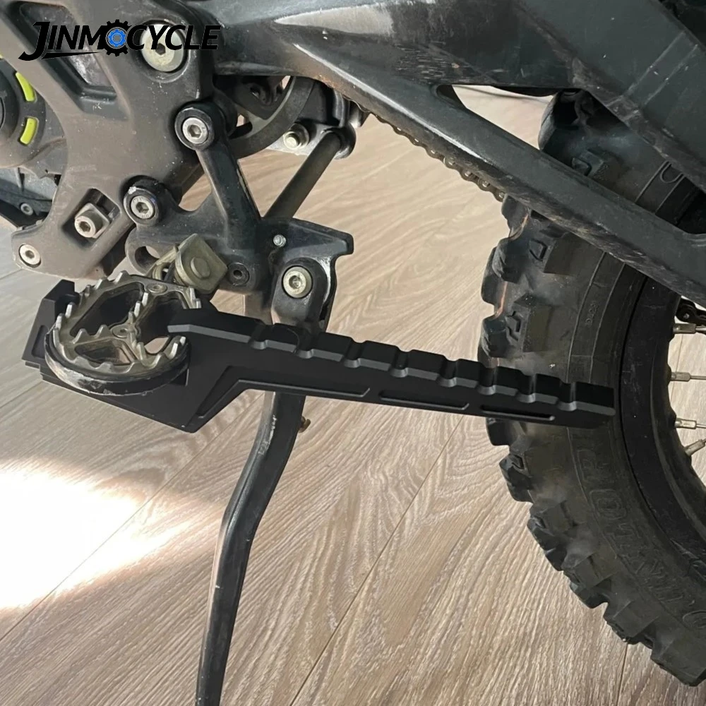 

Passenger Foot Peg CNC Extensions Extended Footpegs Off-Road Dirt Bike Fit For 990 Adventure / S / R 990SMR 990SMT 450Supermoto