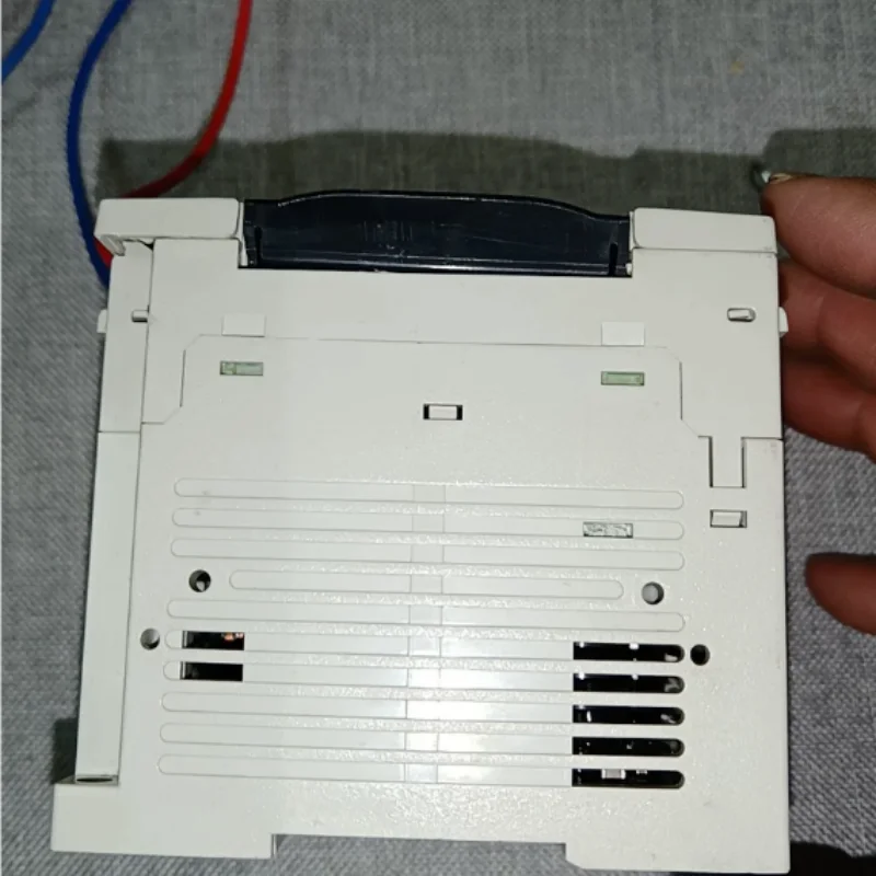 Brand-new, factory-sealed module FX3G-14MR/DS  FX3G-24MR/DS  FX3G-40MR/DS  FX3G-60MR/DS  FX3G-14MT/DS  FX3G-24MT/DS