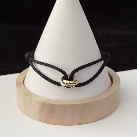 925 sterling silver classic three ring tricolor couple rope loop bracelet. Gold plating does not fade or cause allergies.