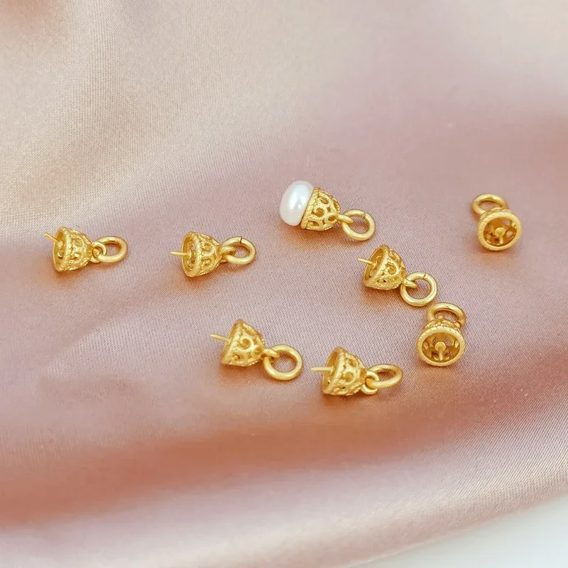 

Vietnamese Sand Gold 18K Gold-encrusted Hollowed-out Flower Hat Cover Hanging Bracket Sticky Pearl Pendant DIY Handmade Jewelry