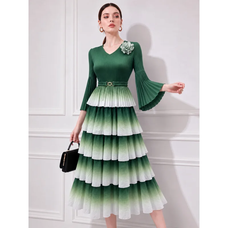 Miyake Gradual Change Multi-layer Cake Pleated Dress Women's V-neck Horn Sleeve Waist Holiday Wind Big Swing Dress
