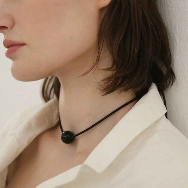 

Brass Rope Chain Black Jade Clear Beads Necklace Women Jewelry Punk Designer Runway Rare Gown Boho Japan Korean