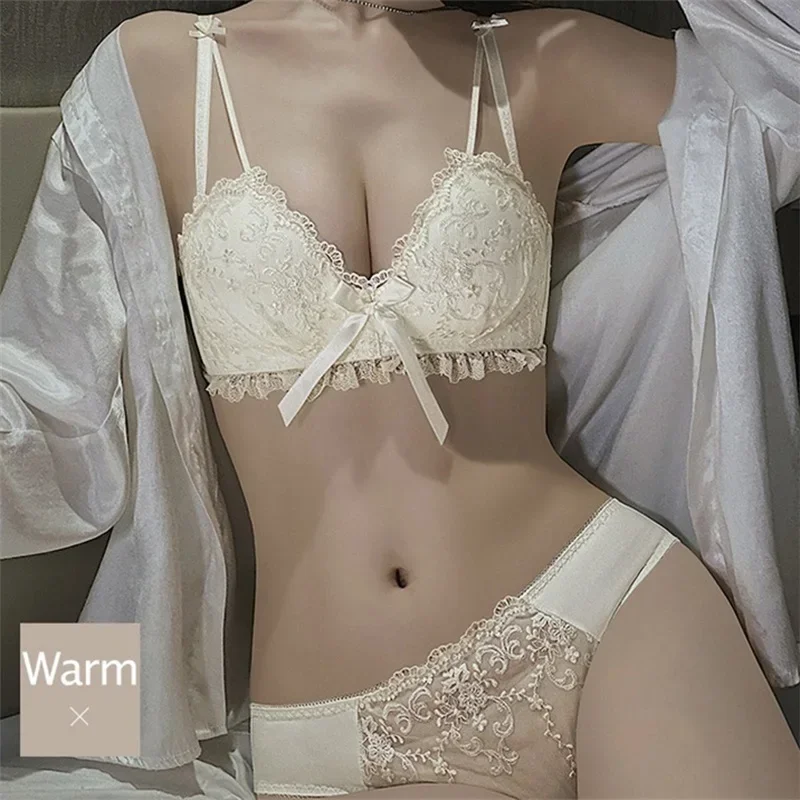 Underwear cute girl small breasts gathered bras no steel ring breast top support anti-sagging pure desire style bra set