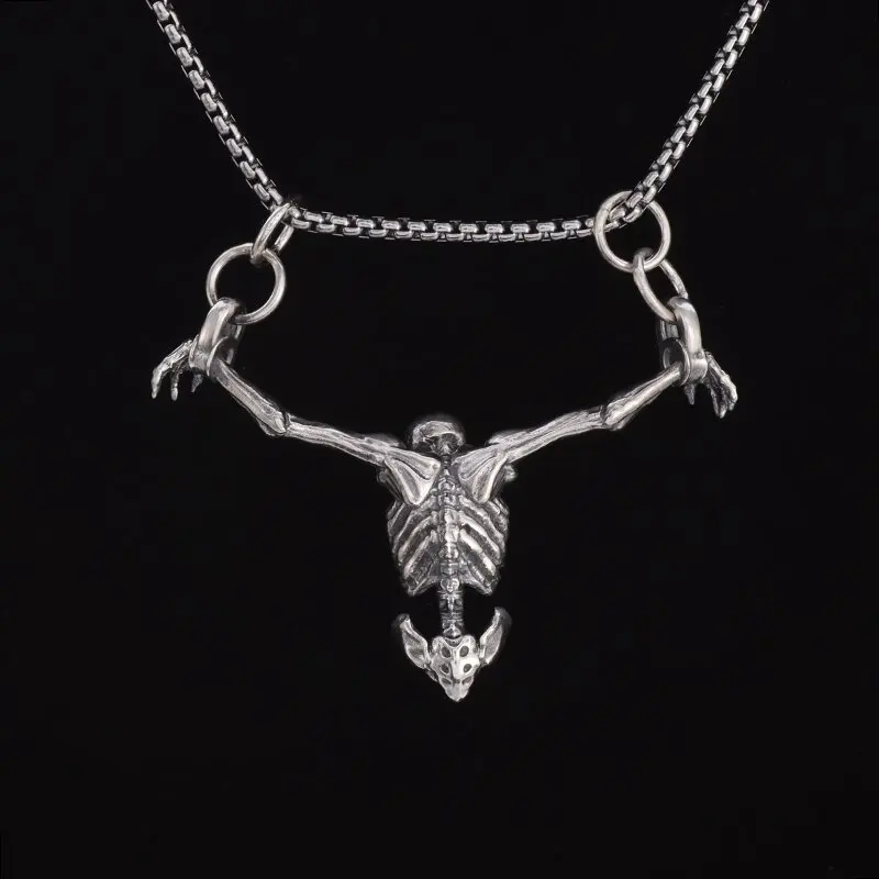 Vintage Punk Half Body Skull Pendant Good Friday Necklace Mens Prayer Gothic Jewelry Motorcycle Halloween Gift