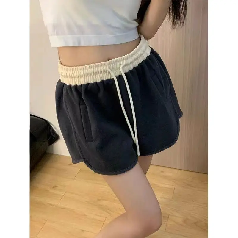 

New Loose Sportswear Versatile Elastic Waist Wide Leg Color Block High Waist Shorts