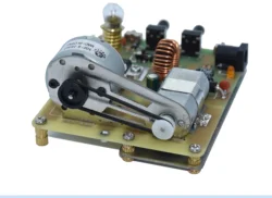 Energy conservation of AC generator small production technological invention student hand cranked power generation model