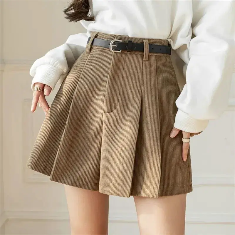 

Corduroy Shorts Women Cozy Autumn Winter Fashion Retro Comfortable Elegant Pleated Design High Waist Lady Korean Wide Leg Solid