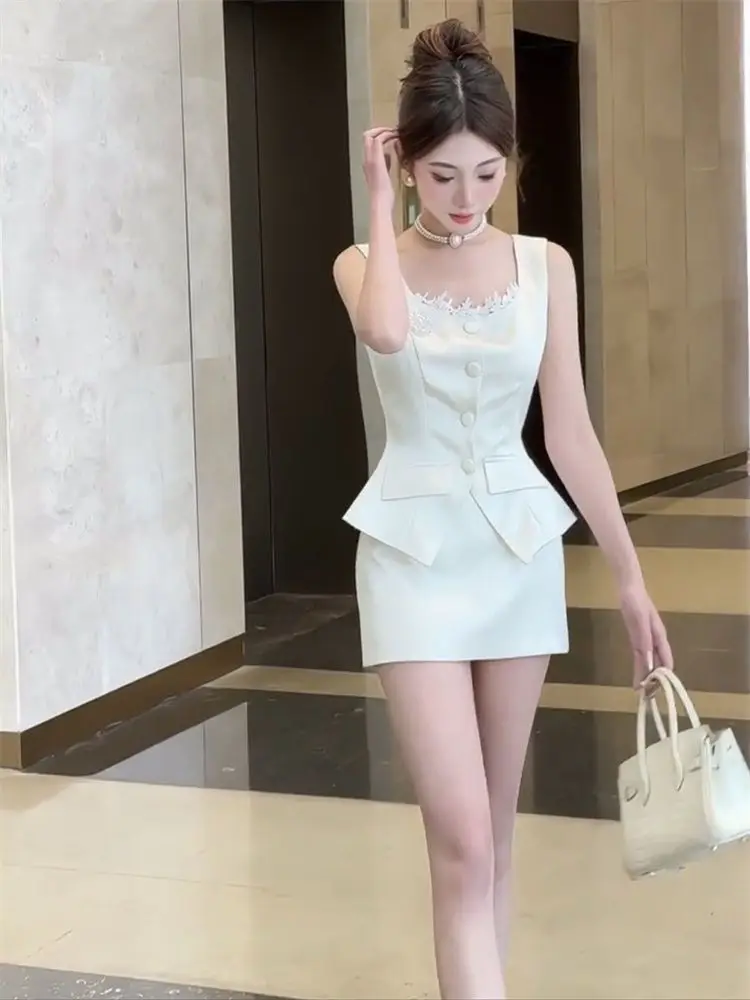 

New Fashion White Skirt Set Women Slim Square Collar Slim Sleeveless Camisole Top + High Waist Mini Skirts 2 Piece Set