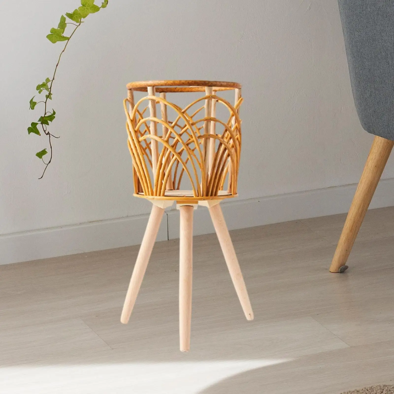 Rattan Basket Floor Planter Flower Container for Balcony Bar Dining Room