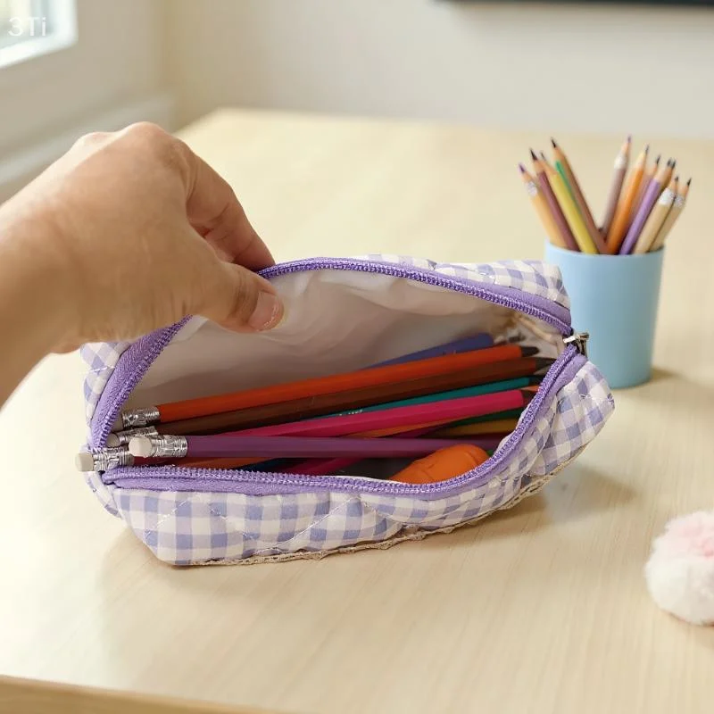 Girlish Cosmetic Bag Gift, Large Capacity, Portable and Lightweight, Plaid Lace Pencil Case, Simple School Supplies Storage Bag