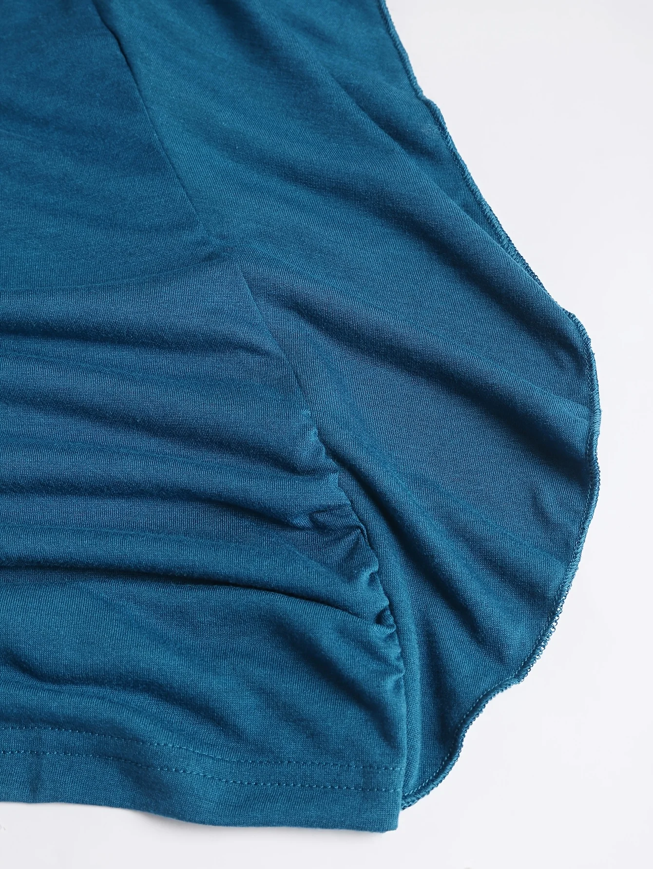 2025, beliebter Stil, großes Damen-T-Shirt mit Schmetterlingsärmeln, Rüschen und Falten, einfarbig, schräge Knopfleiste – Detail 6