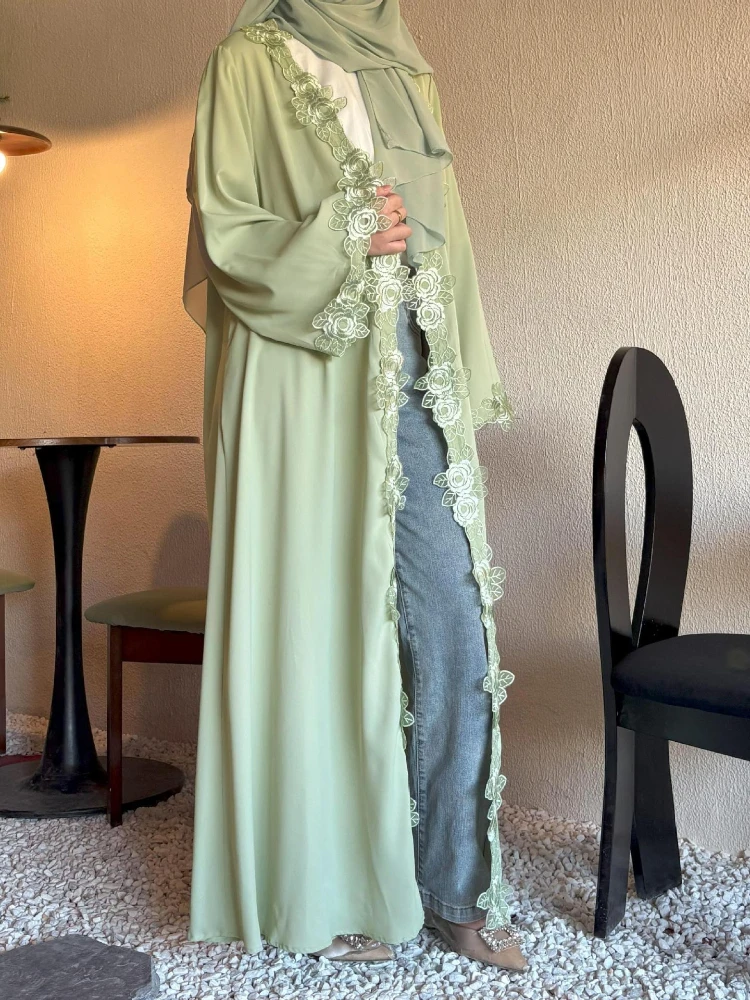 Autumn Women's New Product Solid Color Green Lace Coat Skirt Headscarf Simple Women's Dress Flower Coat Commuter Dressing