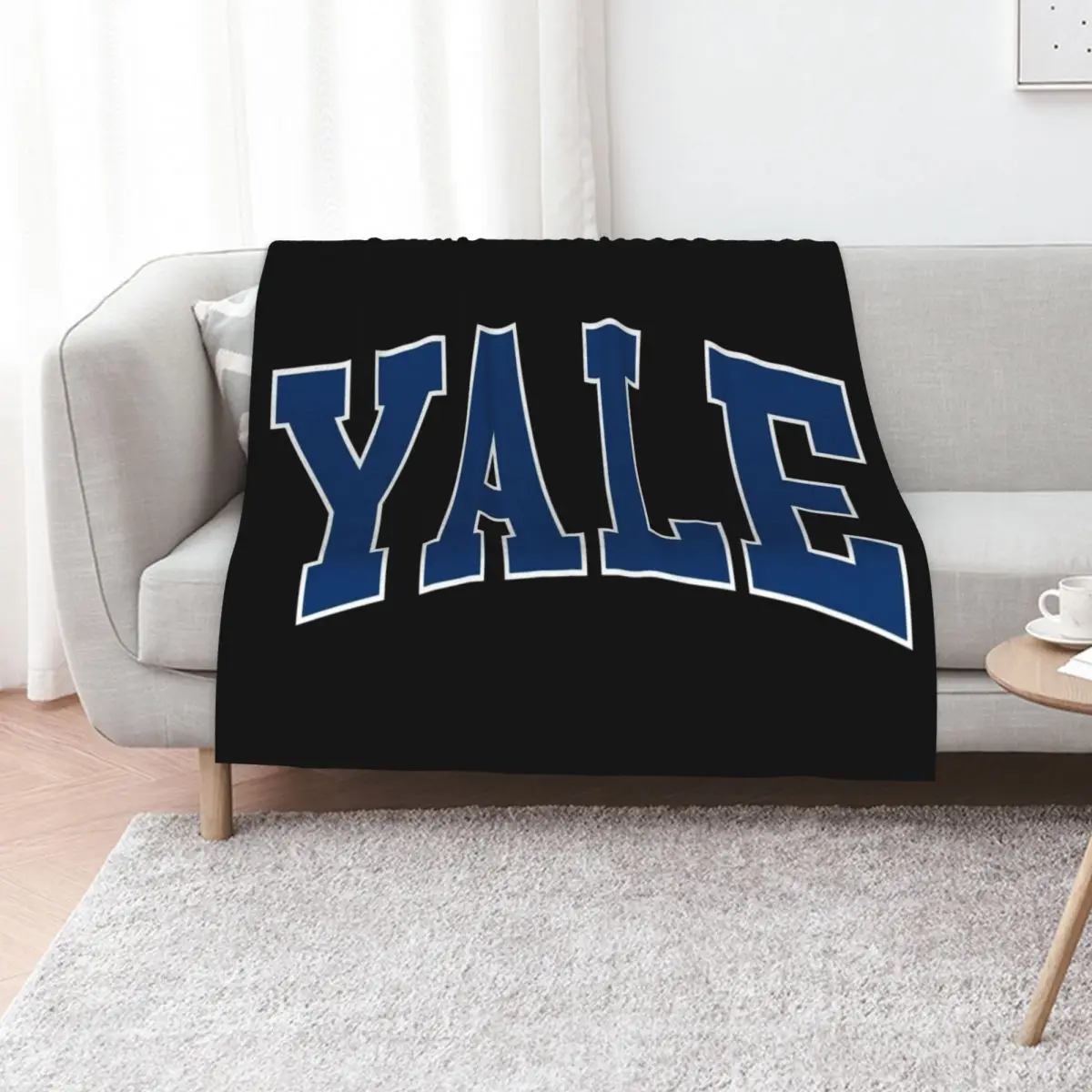 yale - college font curved Throw Blanket Softest Luxury Thicken Giant Sofa Soft Plush Plaid Luxury Throw Flannel Fabric Blankets