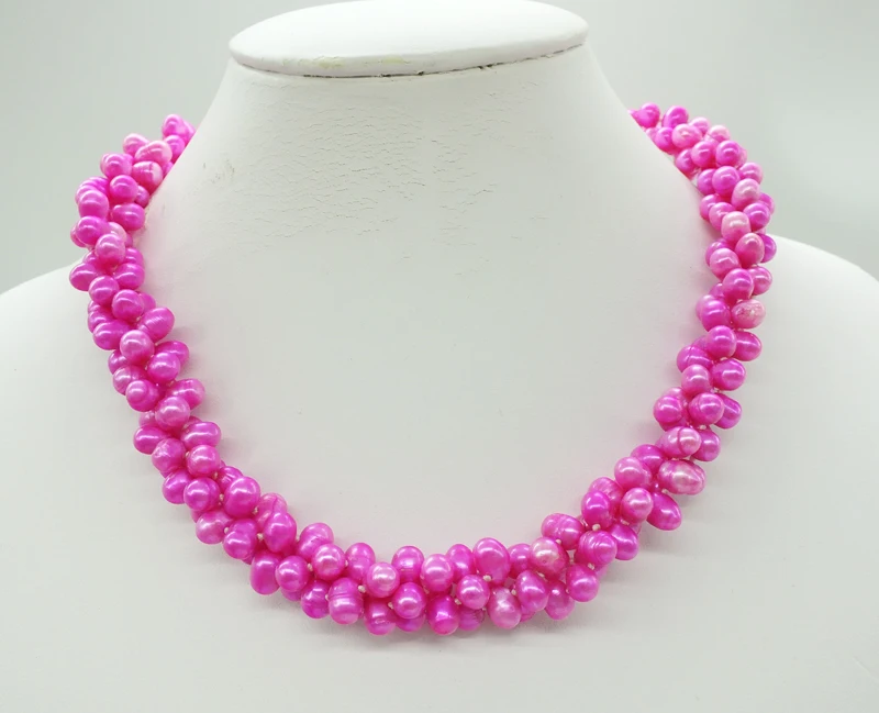 It is great alone. 6-7MM 3 strands of rose red freshwater pearl necklace, very classic and beautiful 19