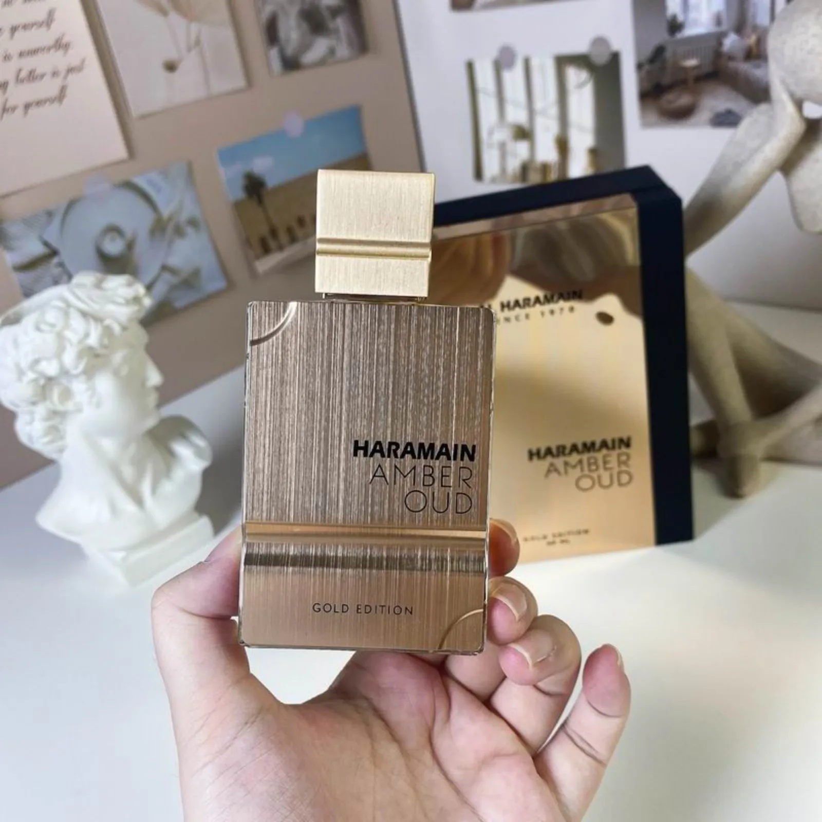 

Al Haramain Elegant Oud Fragrance Sophisticated Scent for Daily Wear Sophisticated Oud Notes Perfume for Men And Women