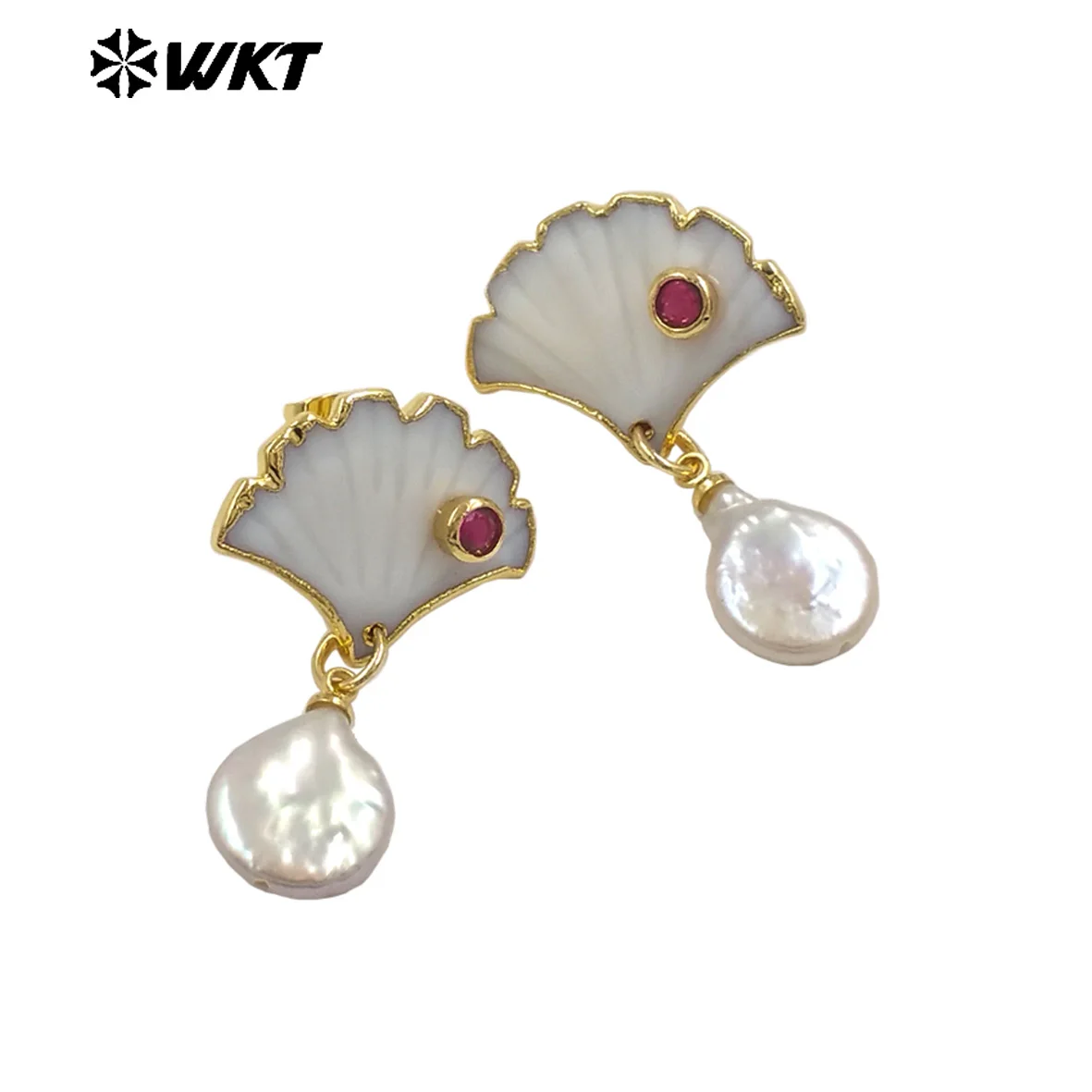 WT-MPE194 Luxury 18K Gold Plated Zircon And Shell Connect Natural Pearl Earrings For Women Vintage Trendy Jewelry Accessory