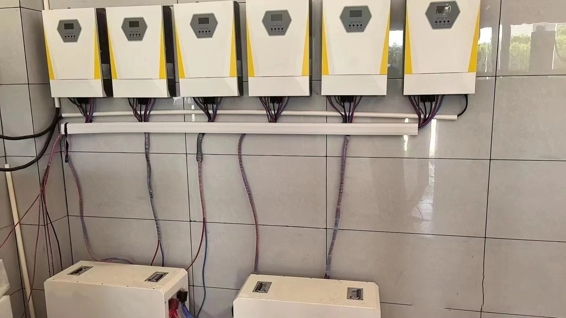 Système solaire hors réseau po - Renewable Energy Home Solutions avis et prix