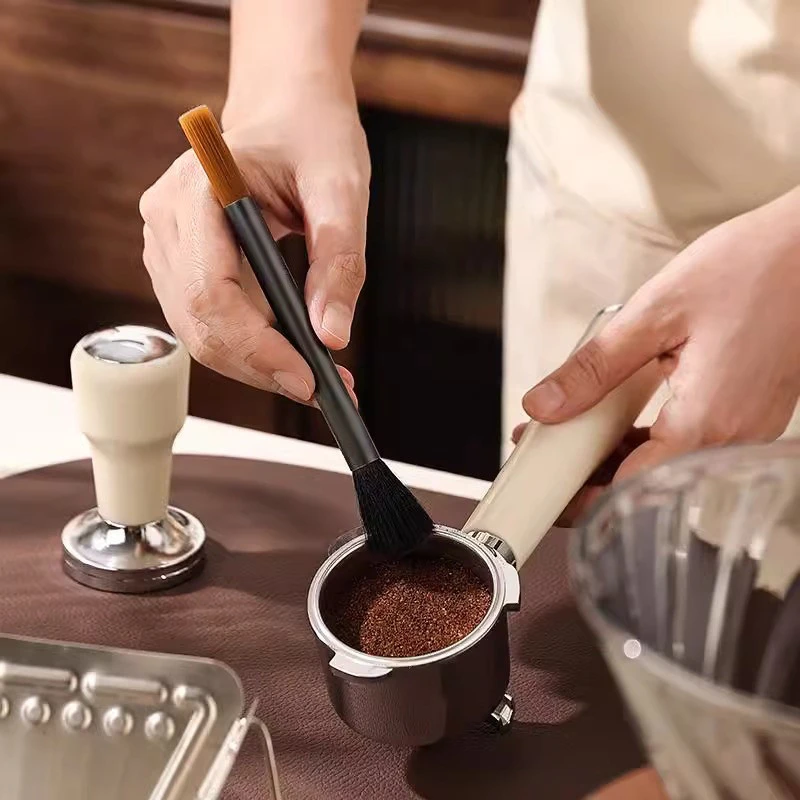 Cepillo de limpieza de café de doble cabezal con cerdas suaves para molinillo, máquina semiautomática, herramienta para barra de cocina y café en polvo