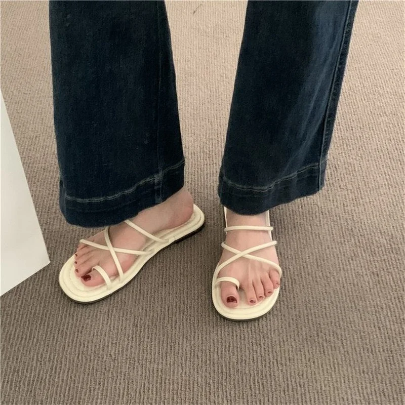 Low Shoes Ladies' Slippers Luxury Slides Rubber Flip Flops Slipers Women Flat Designer Hawaiian Summer 2023 Rome Fashion PU Scan