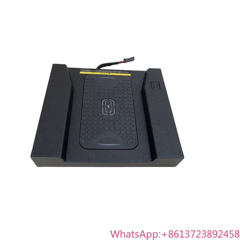 

15W Car Wireless Charging Pad for Toyota Corolla Cross XG10 2023 2024Phone Fast Charger Plate Station Car Accessories iPhone