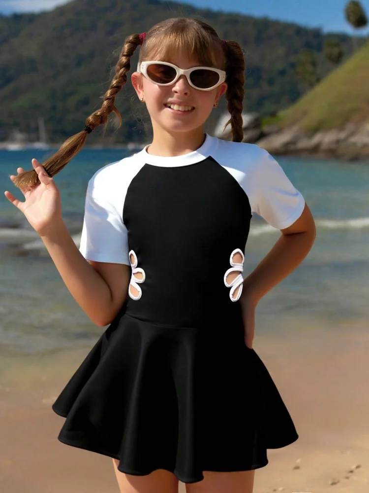 

Детский купальник для девочек One Piece 2026: Новинка, черный, с короткими рукавами, летнее платье, пляжный купальный костюм с вырезами