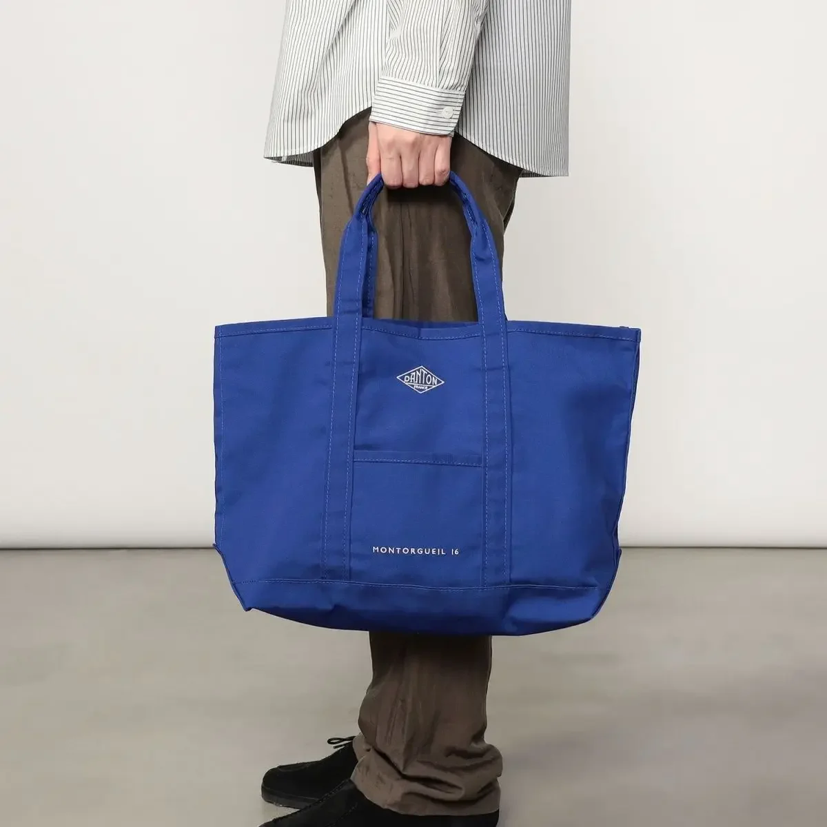 Embroidered Logo Canvas Tote Bag 5 Colors Large Capacity Unisex Japan Made