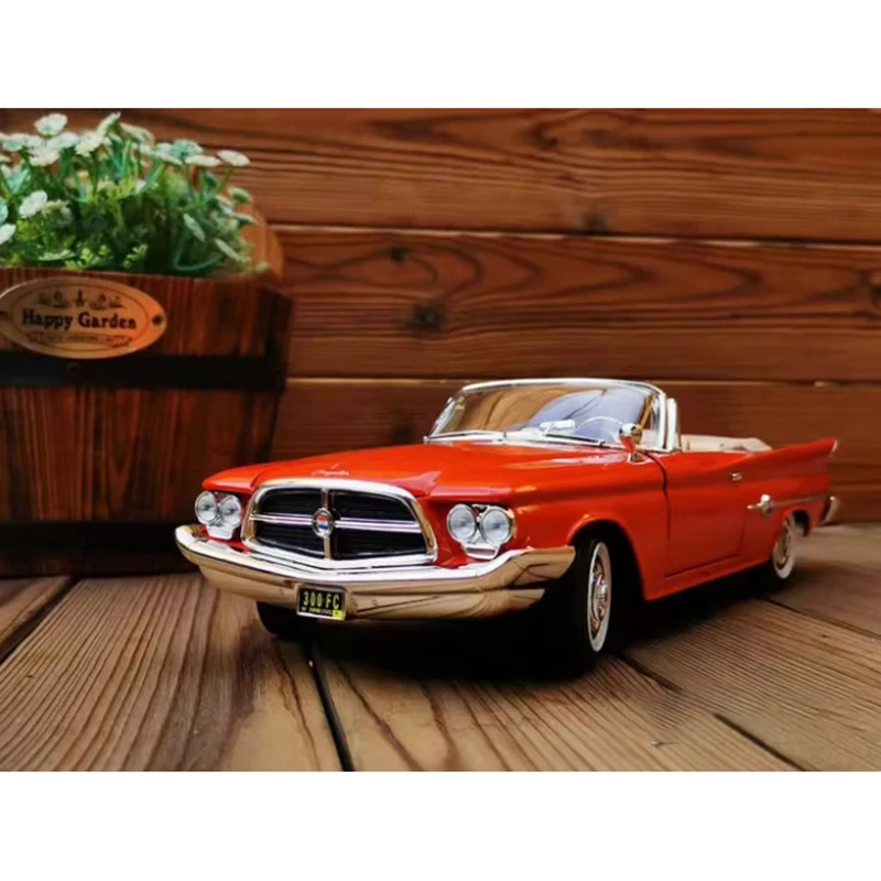 Diecast Alloy 1/18 Scale 1960 Chrysler 300F Classic Car Model Die-cast Toy Adult Children Collection Gift Static Display