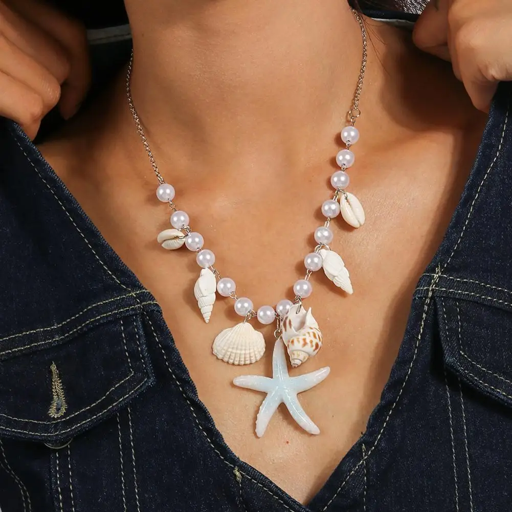 Attention to Detail Necklace Chic Coastal Jewelry Elegant Conch Starfish Faux Pearl Necklaces Versatile Minimalistic for Beach