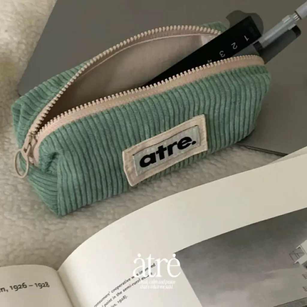 Imagem -03 - Little Shark Corduroy Pencil Case Embroidery Pen Bolsa Pouch Gift For Girls Kids School Office Papelaria Organizador Suprimentos Bonito