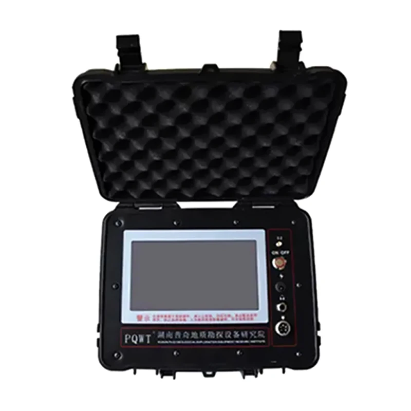 PQWT-CL900 Detect Pressure Pipeline Leakage Measuring Analyzer Water Leaks Detector 8M Depth