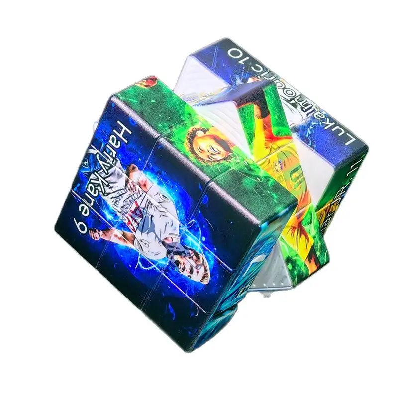 3x3x3 キューボ 3D 印刷サッカー選手 3x3 マジックスピードキューブトルネードパズルフィジェットおもちゃ子供のギフト