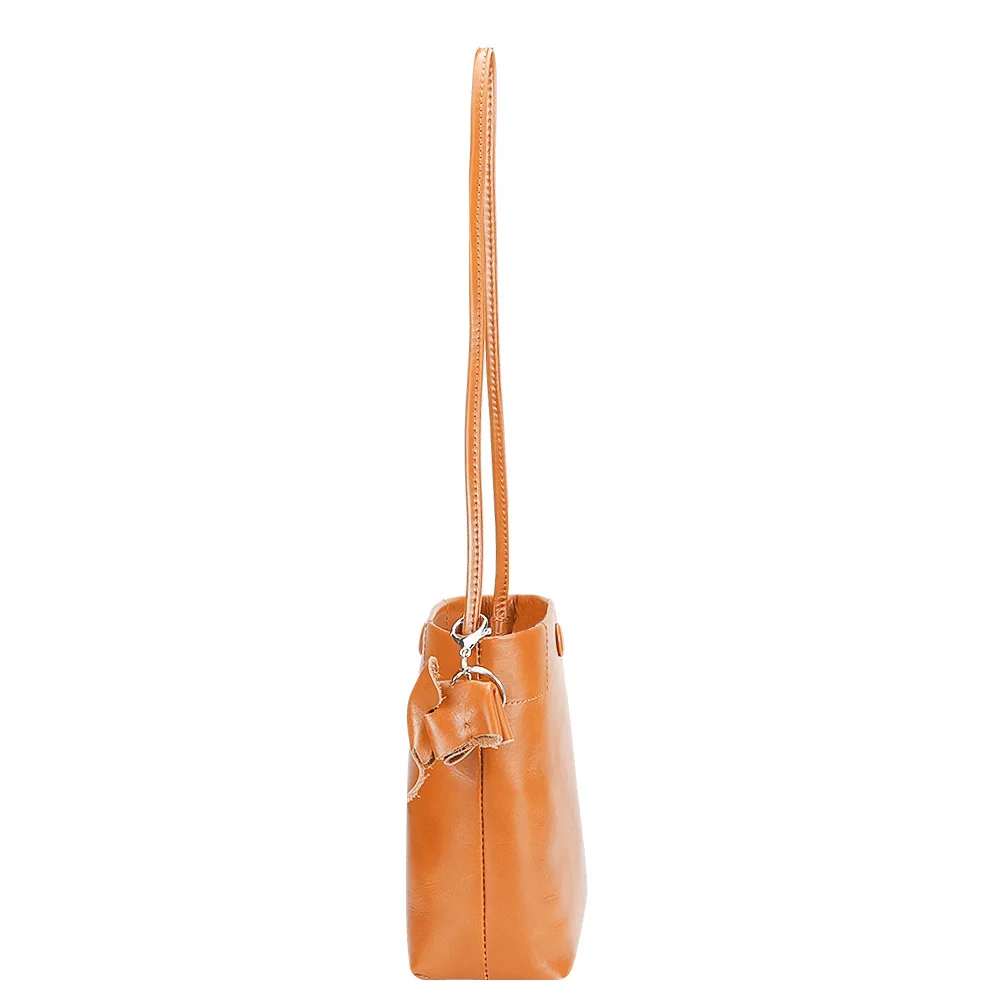 2024 New fashion simple Genuine leather bucket shoulder bag Large capacity hand cute machine bag