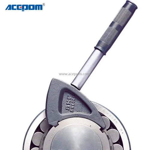 

Impact Spanners TMFN23-30/30-40/40-52~600-750 Tighten and Loosen the Large Lock Nut Large Lock Nut