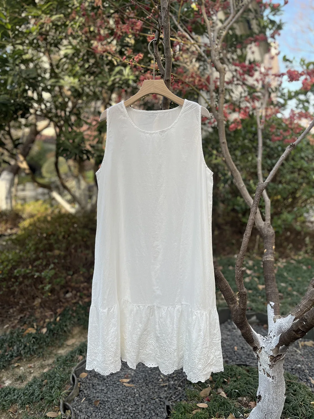 Primavera verão bordado oco guarnição colete Dr camada base desgaste interno algodão empilhável doce básico Sle Svel roun...