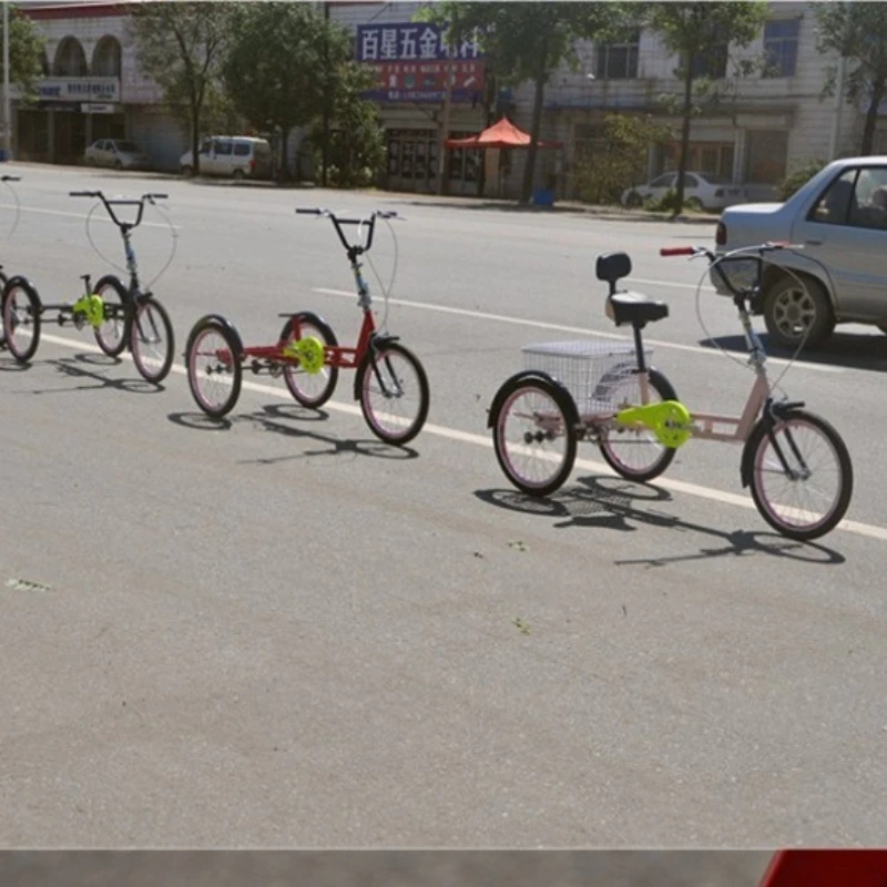 Middle-aged And Elderly People Can Walk On Adult Cars, Pedal Rickshaws, And Upgrade
