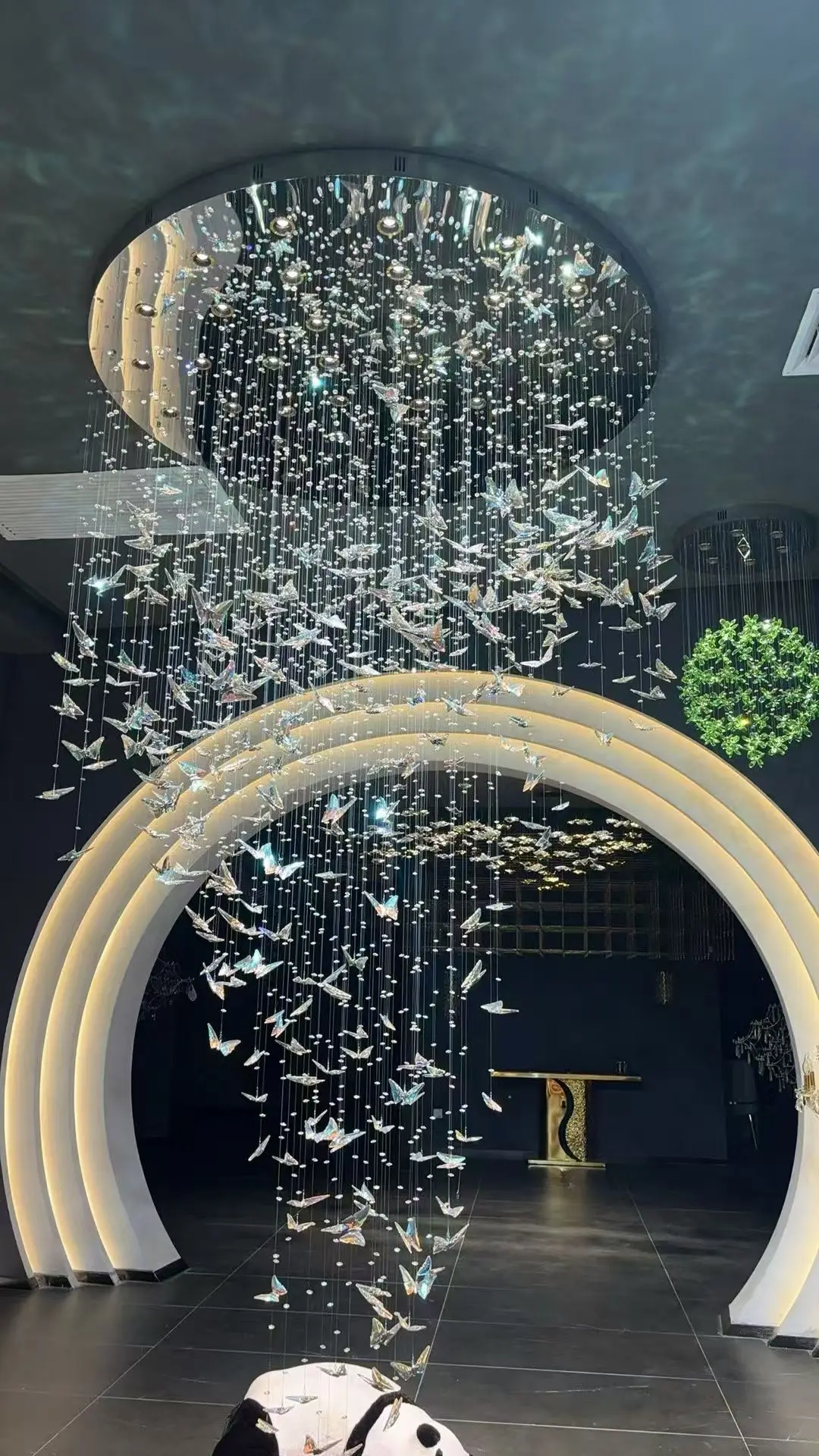 Indoor Custom Hotel Big LED Long Modern Luxury Gold Pendent Crystal Iridescent Glass Adjustable Height Butterfly Chandelier
