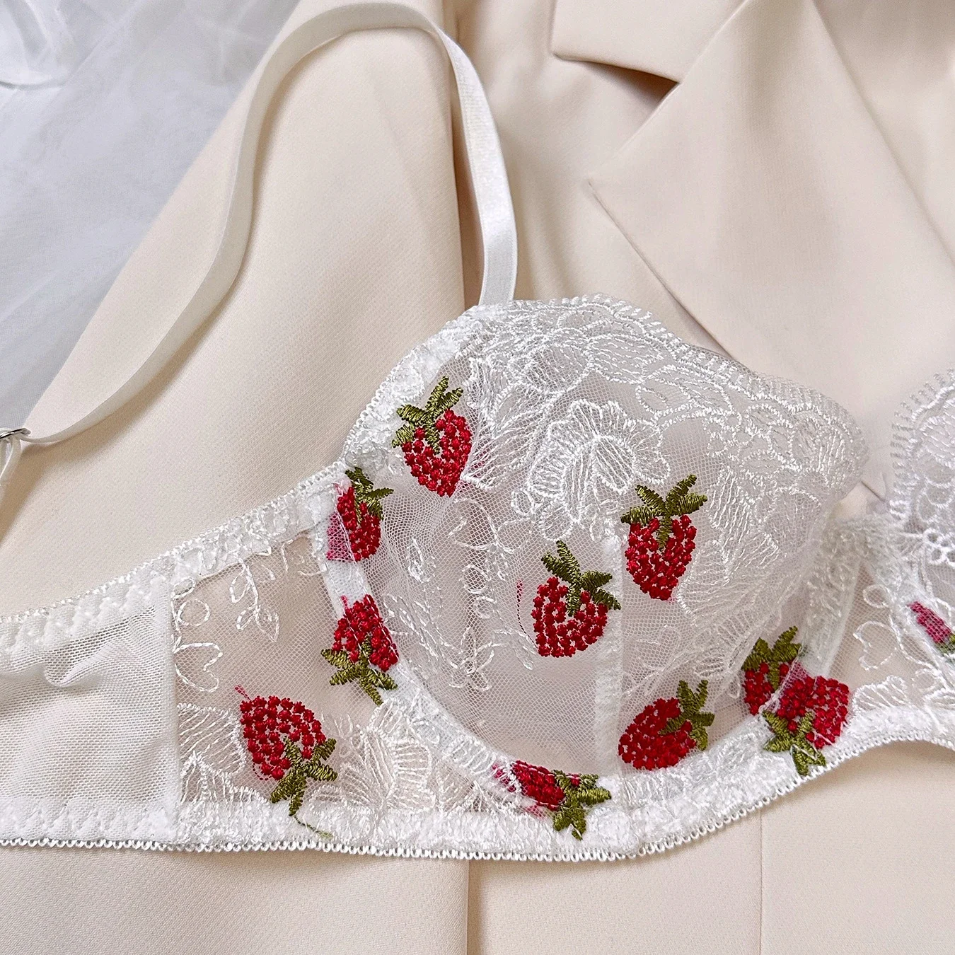 Sexy Girl Strawberry Embroidery Perspective Underwear with Steel Rings Women's Sweet Transparent Exotic Apparel Suit Bra Briefs