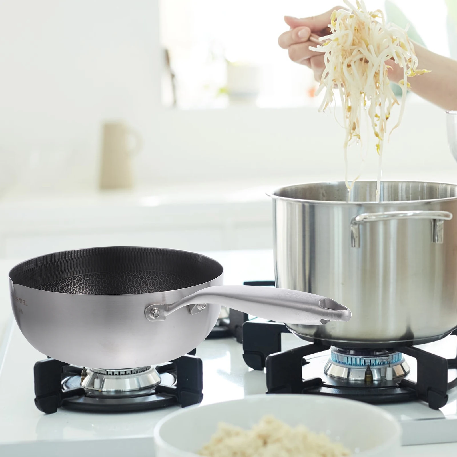 

24CM Stainless Steel Wok Cooker Nonstick Honeycomb Saucepan Kitchen Supplies Home Cookware Fry Eggs Hamburgers Metal Pan
