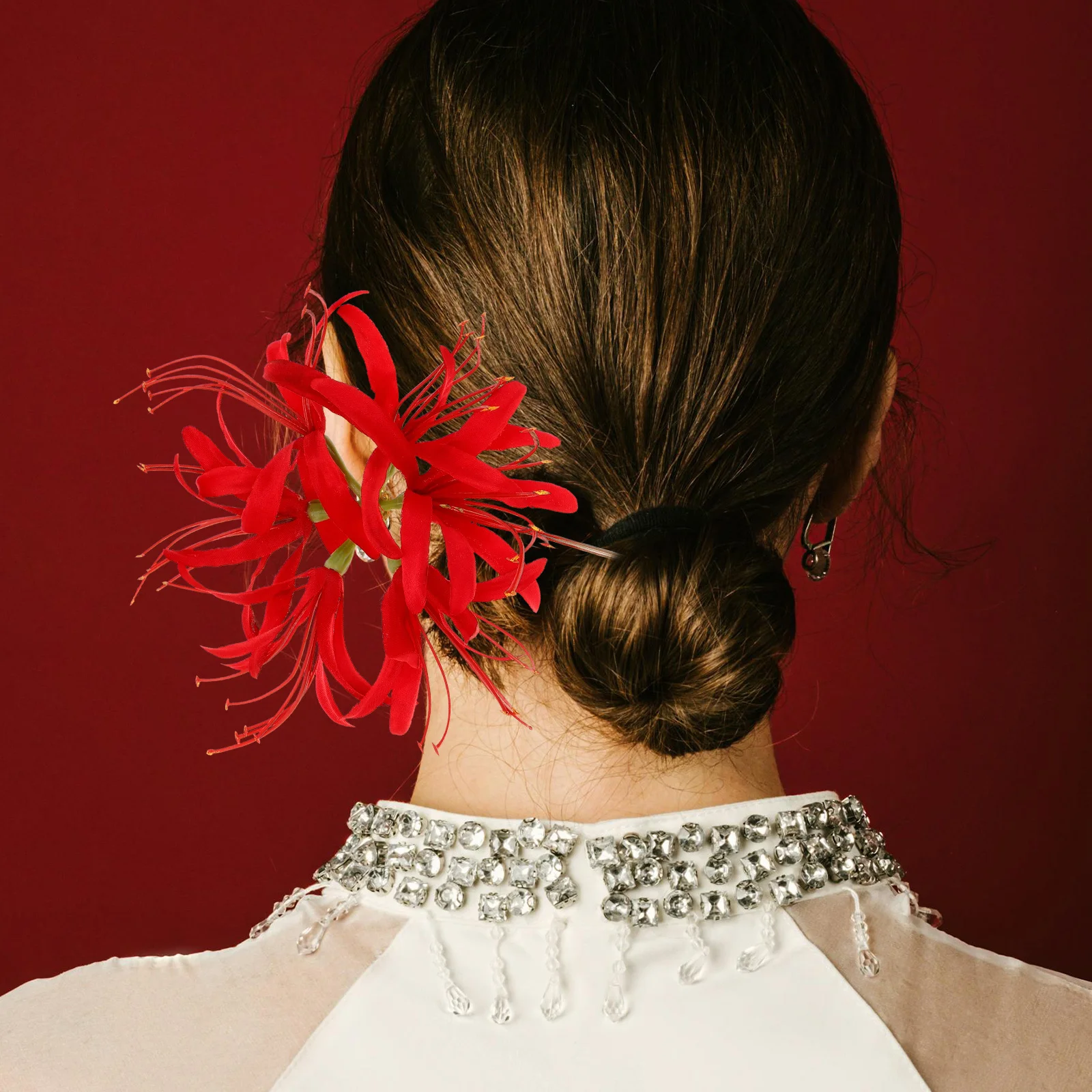 

Elegant Lily Flower Hairpin Hanfu Style Metal Stick Vintage Decorative Hairpins For Women Braid Bun Updo Holders Floral