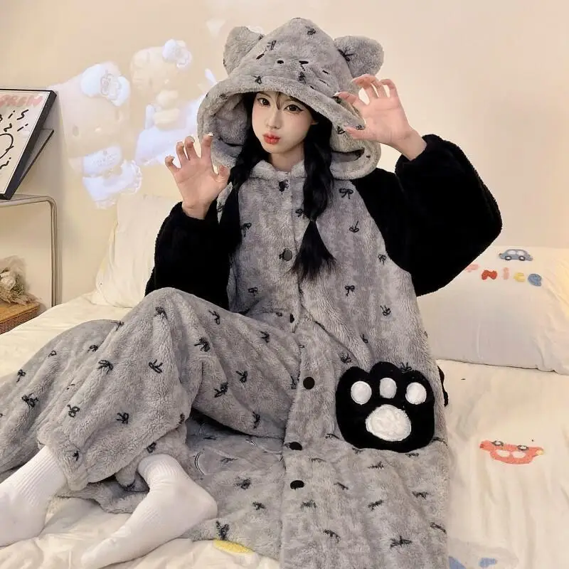 

Новый утепленный комплект пижам Sanrio Hello Kitty из кораллового флиса и фланели для женщин, осень-зима 2026