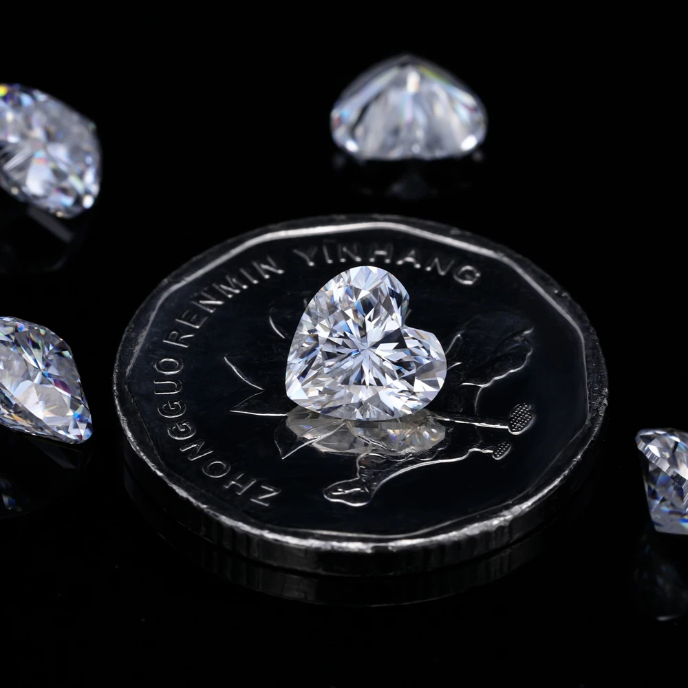 Eme jewe Heart Cut Moissanite Loose Stone, White D Color VVS1 Clarity Excellent Cut For Jewelry Making With Certificate