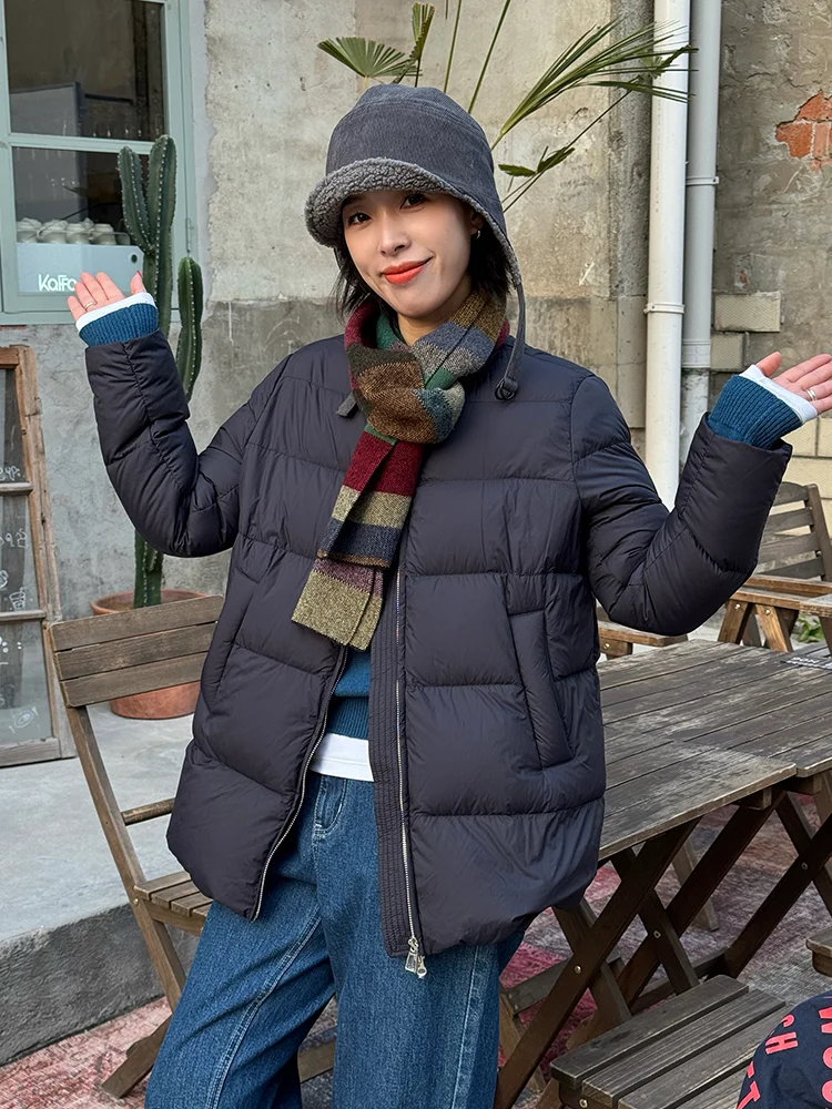 

Легкая свободная женская пуховая куртка с круглым вырезом, на гусином пуху, теплая верхняя одежда, бежево-синяя, новинка зимы 2026