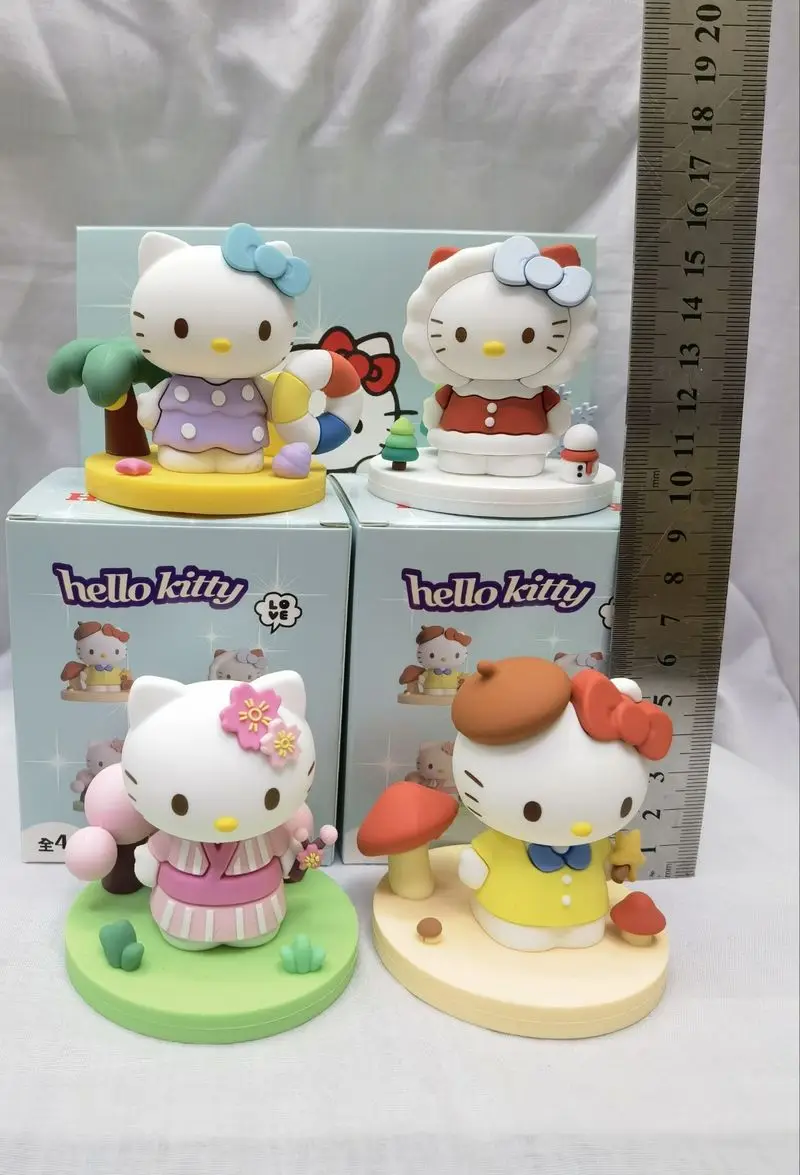 Cartoon Trio Hello Kitty Blind Box Four Seasons Fragrance Hello Cat Decoration Indoor Desktop Car Ornament Prezent dla dzieci