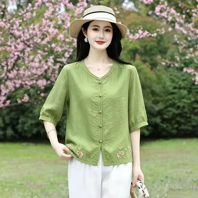 

al Floral Embroidery V Neck Blouse Women Loose 3/4 Sleeve Slim Mom Summer Casual Top
