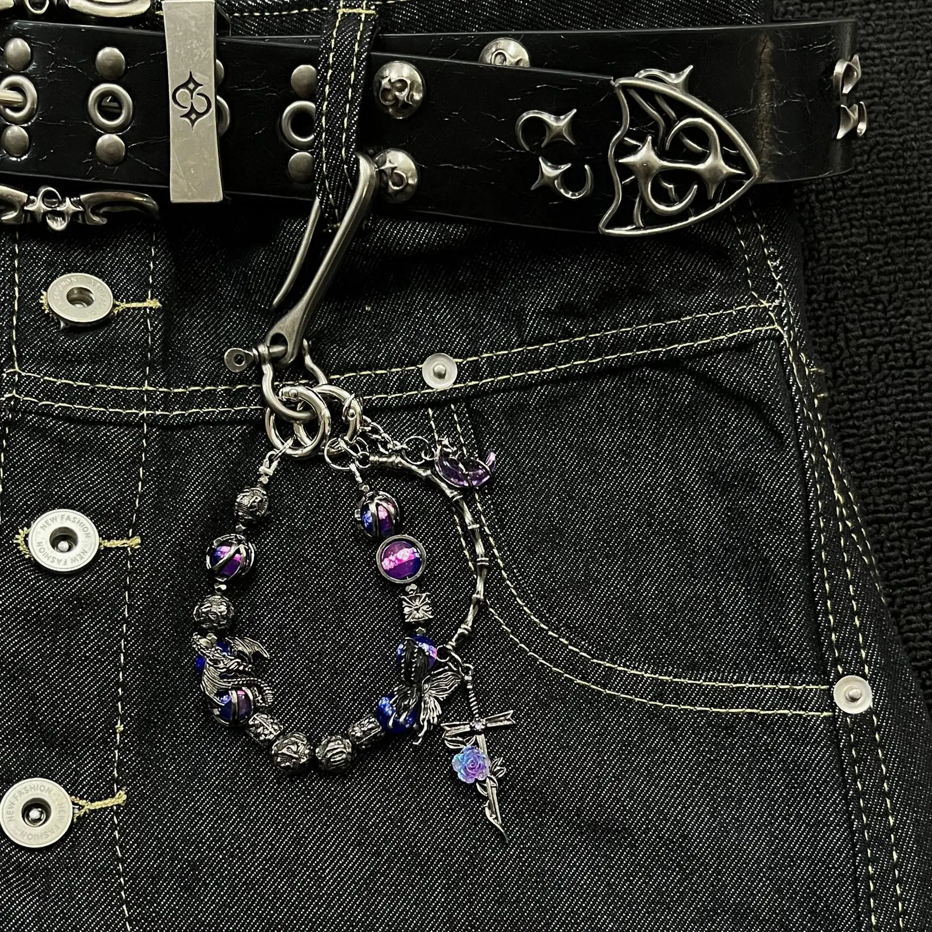 Black plated short chain rose  - огляд і ціна Vintage Fashion Ornaments
