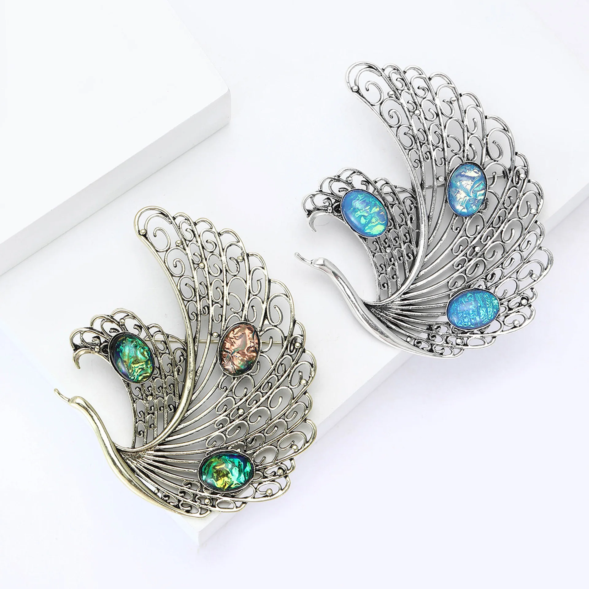 

Лидер продаж, полая ретро брошь в виде лебедя, модные простые и универсальные аксессуары для одежды, элегантная булавка с темпераментом, корсаж